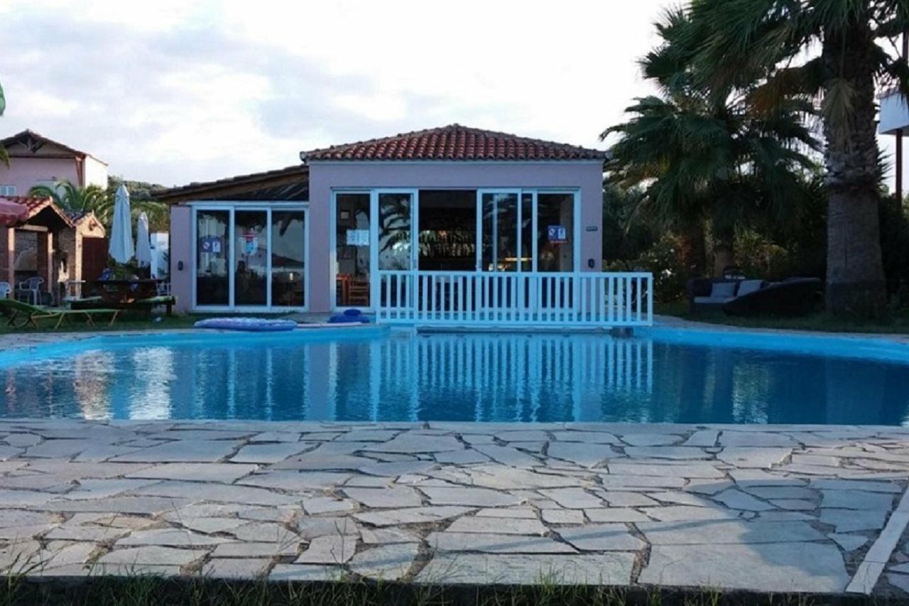 Pardalakis Studios Gerani  Bagian luar foto